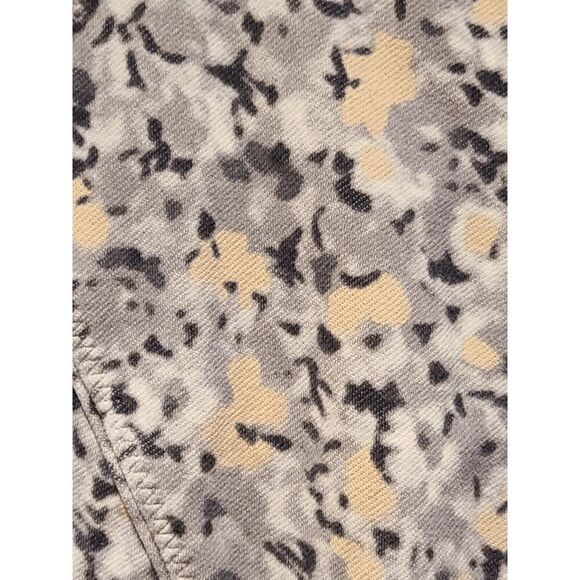 Lululemon Rise & Shine Jacket Not So Petite Fleur Silver Spoon Athleisure | 10 - Picture 10 of 10